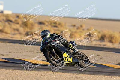 media/Nov-17-2024-CVMA (Sun) [[1fec520723]]/Race 17-Amateur Supersport Middleweight/